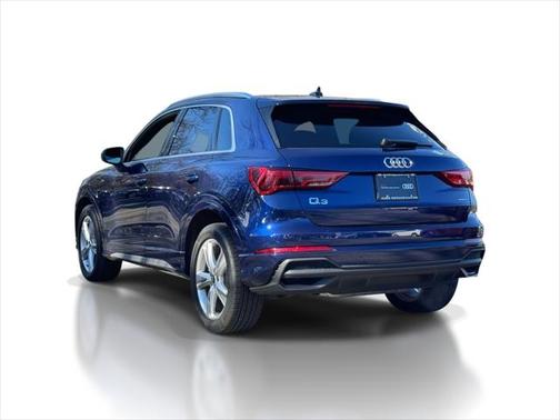 2024 Audi Q3 Premium 45 TFSI S line quattro Tiptronic