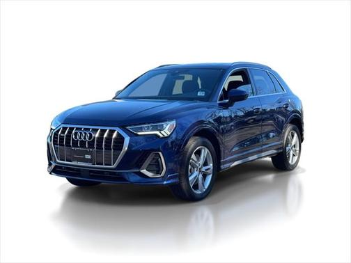 2024 Audi Q3 Premium 45 TFSI S line quattro Tiptronic
