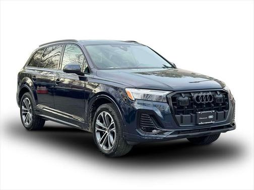 2025 Audi Q7 Premium Plus 45 TFSI quattro Tiptronic