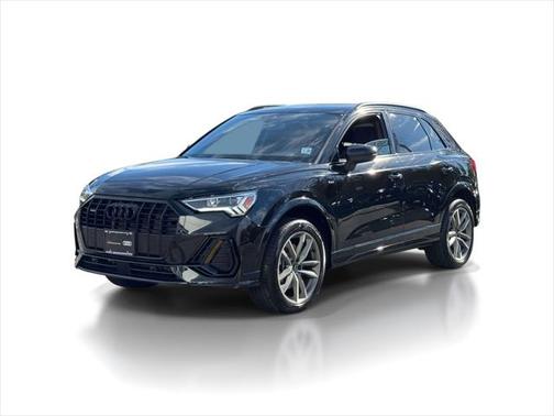2025 Audi Q3 Premium 45 TFSI S line quattro Tiptronic