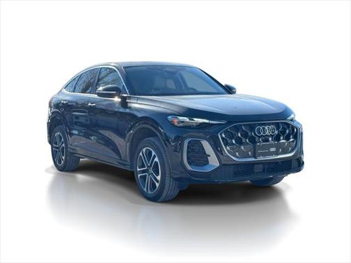 2025 Audi Q5 Premium TFSI quattro S tronic