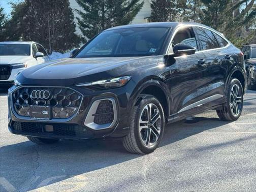 2025 Audi Q5 Premium TFSI quattro S tronic