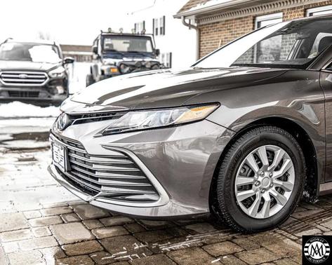 2023 Toyota Camry Hybrid LE