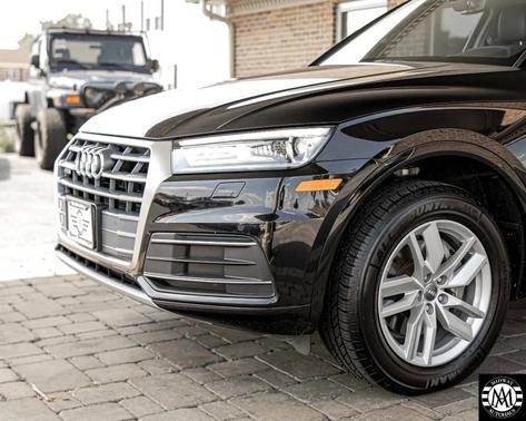 2020 Audi Q5 45 Titanium Premium