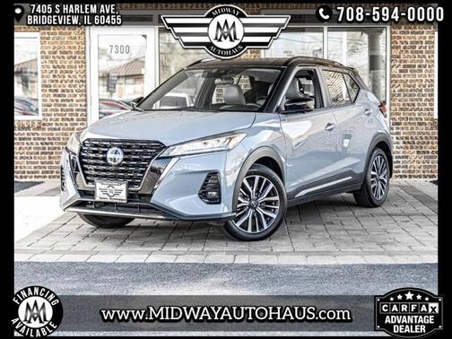 2023 Nissan Kicks SR