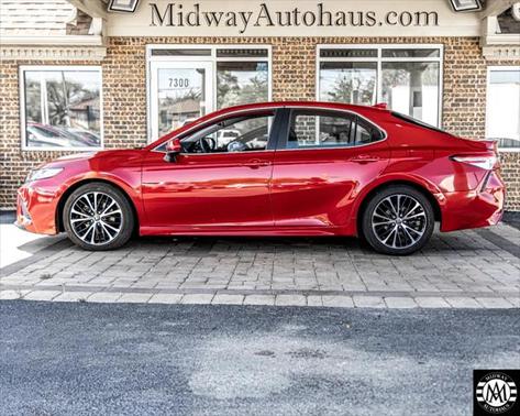 2020 Toyota Camry SE