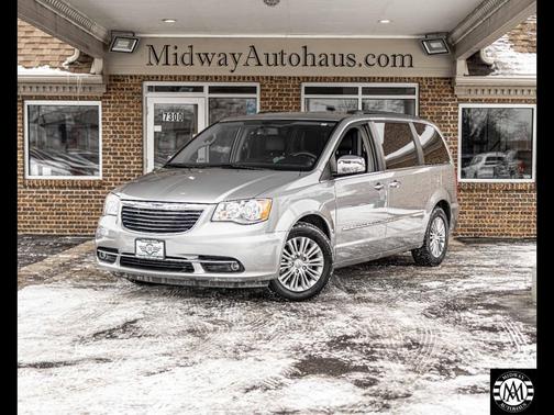2015 Chrysler Town & Country Touring-L