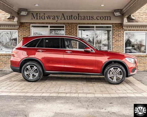 RED 2018 Mercedes-Benz GLC 300 4MATIC