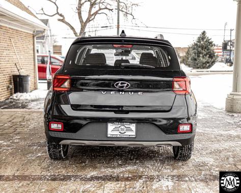 2020 Hyundai VENUE SEL