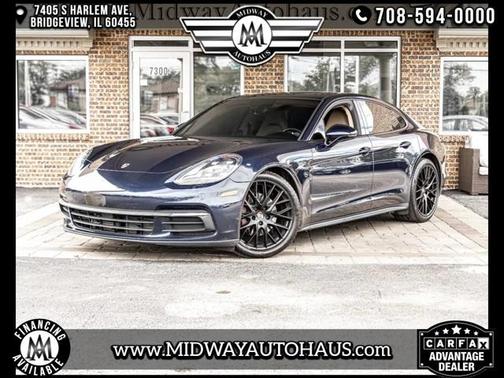 2018 Porsche Panamera 4