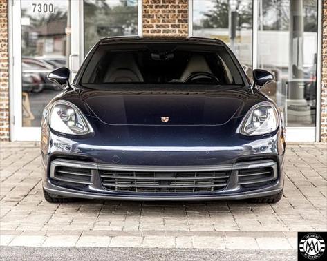 2018 Porsche Panamera 4