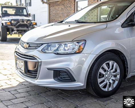 2017 Chevrolet Sonic LS