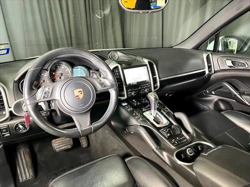 2014 Porsche Cayenne Base