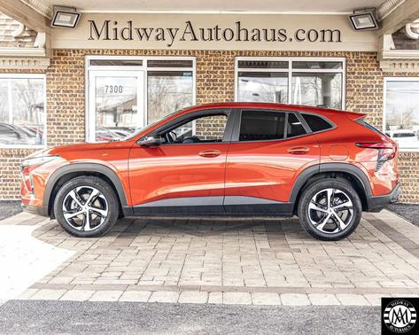 Cayenne Orange Metallic 2024 Chevrolet Trax FWD 1RS