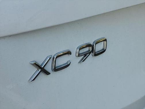 2023 Volvo XC90 Recharge Plug-In Hybrid Ultimate