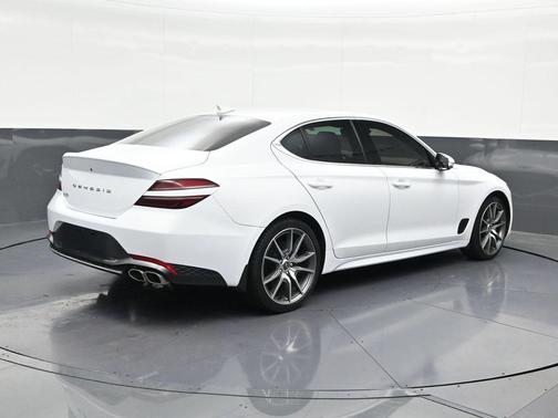 White 2023 Genesis G70 2.0T