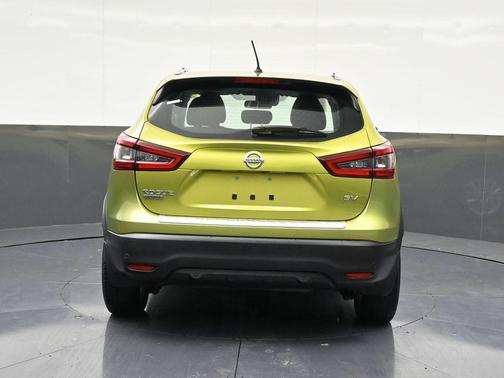 2021 Nissan Rogue Sport SV