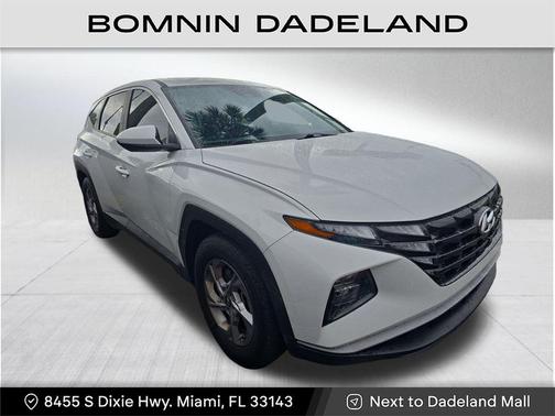 2023 Hyundai TUCSON SE