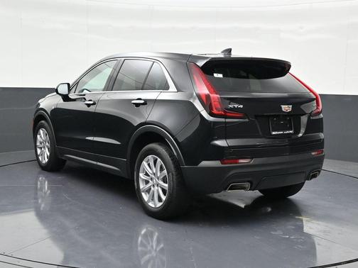2022 Cadillac XT4 Luxury