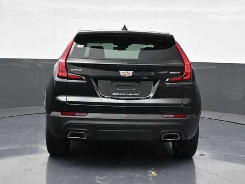 2022 Cadillac XT4 Luxury