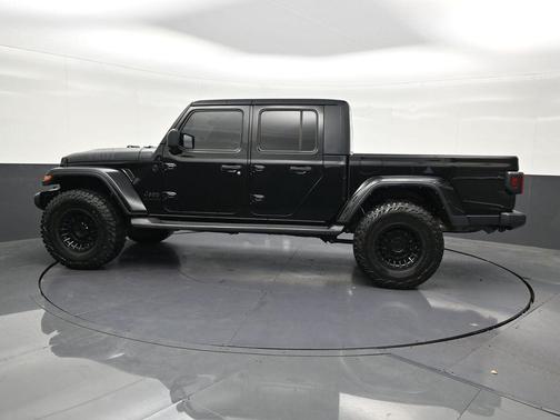 Black Clearcoat 2021 Jeep Gladiator Sport