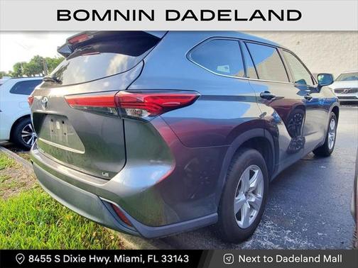 2020 Toyota Highlander LE