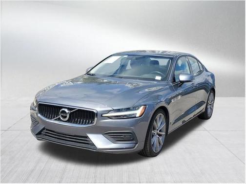 2019 Volvo S60 T5 Momentum