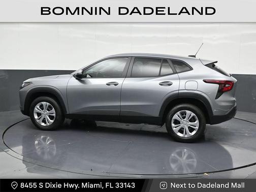 2025 Chevrolet Trax LS