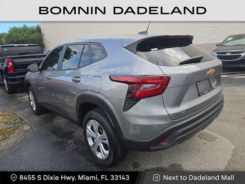 2025 Chevrolet Trax LS