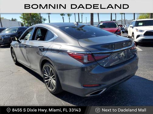 2022 Lexus ES 350 Base