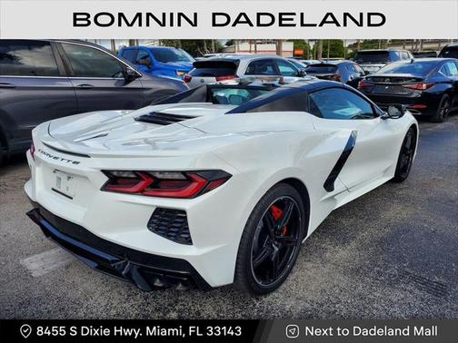 2025 Chevrolet Corvette Stingray w/2LT