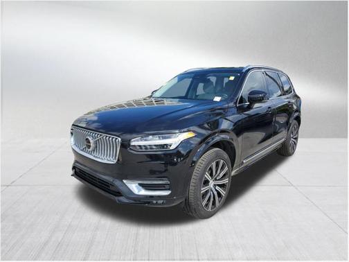 2025 Volvo XC90 B5 Core