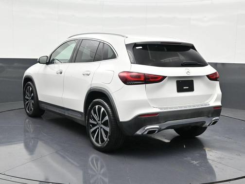 2021 Mercedes-Benz GLA 250 Base 4MATIC