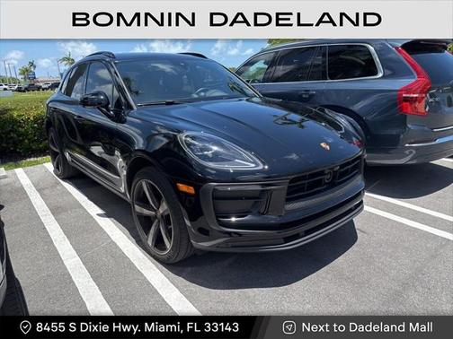 2023 Porsche Macan Base