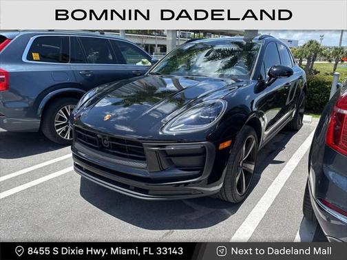 2023 Porsche Macan Base