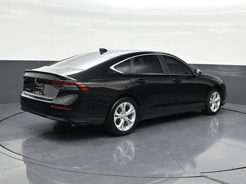 2023 Honda Accord LX 1.5T