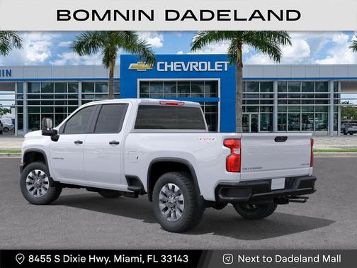Summit White 2026 Chevrolet Silverado 2500 Custom