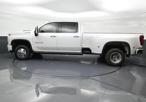 2022 Chevrolet Silverado 3500 High Country