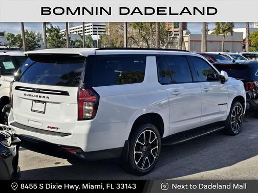 2023 Chevrolet Suburban RST