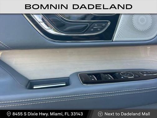 2024 Lincoln Navigator Black Label