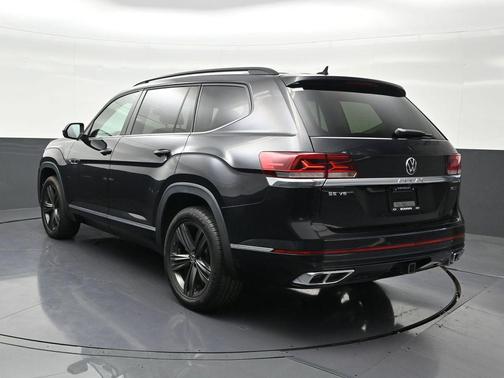 2021 Volkswagen Atlas 3.6L SE w/Technology