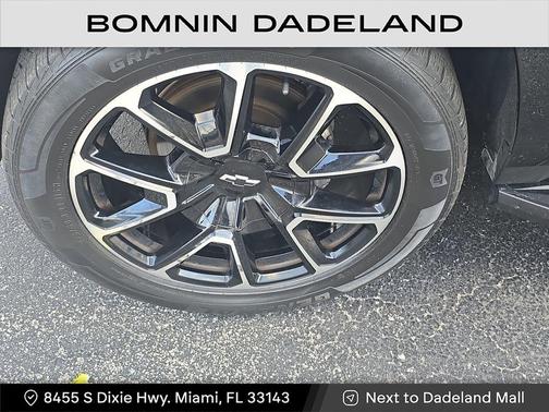 2023 Chevrolet Suburban RST