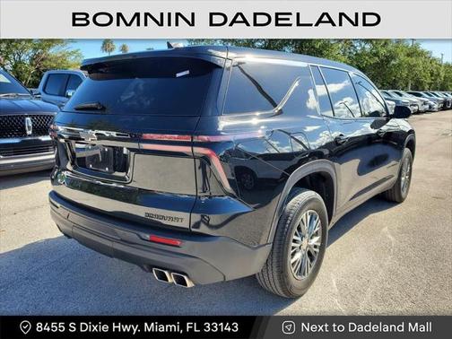 2024 Chevrolet Traverse LS