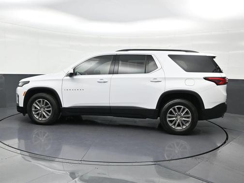 2024 Chevrolet Traverse LT Cloth