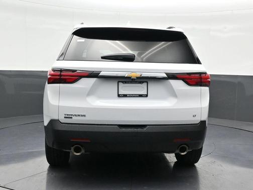 2024 Chevrolet Traverse LT Cloth