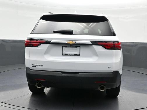 2024 Chevrolet Traverse LT Cloth