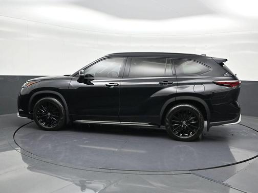 2024 Toyota Highlander XSE