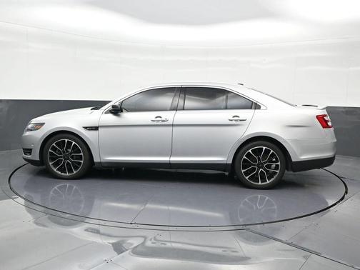 Ingot Silver 2018 Ford Taurus SHO