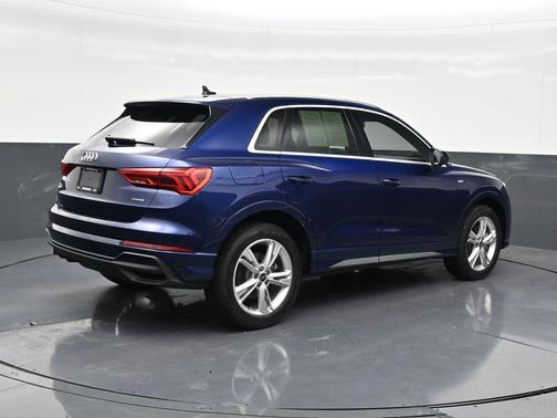 2023 Audi Q3 Premium Plus