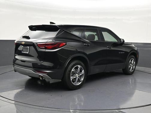 Black 2023 Chevrolet Blazer 2LT